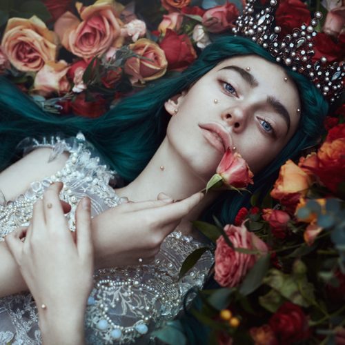 Photographer: Bella Kotak